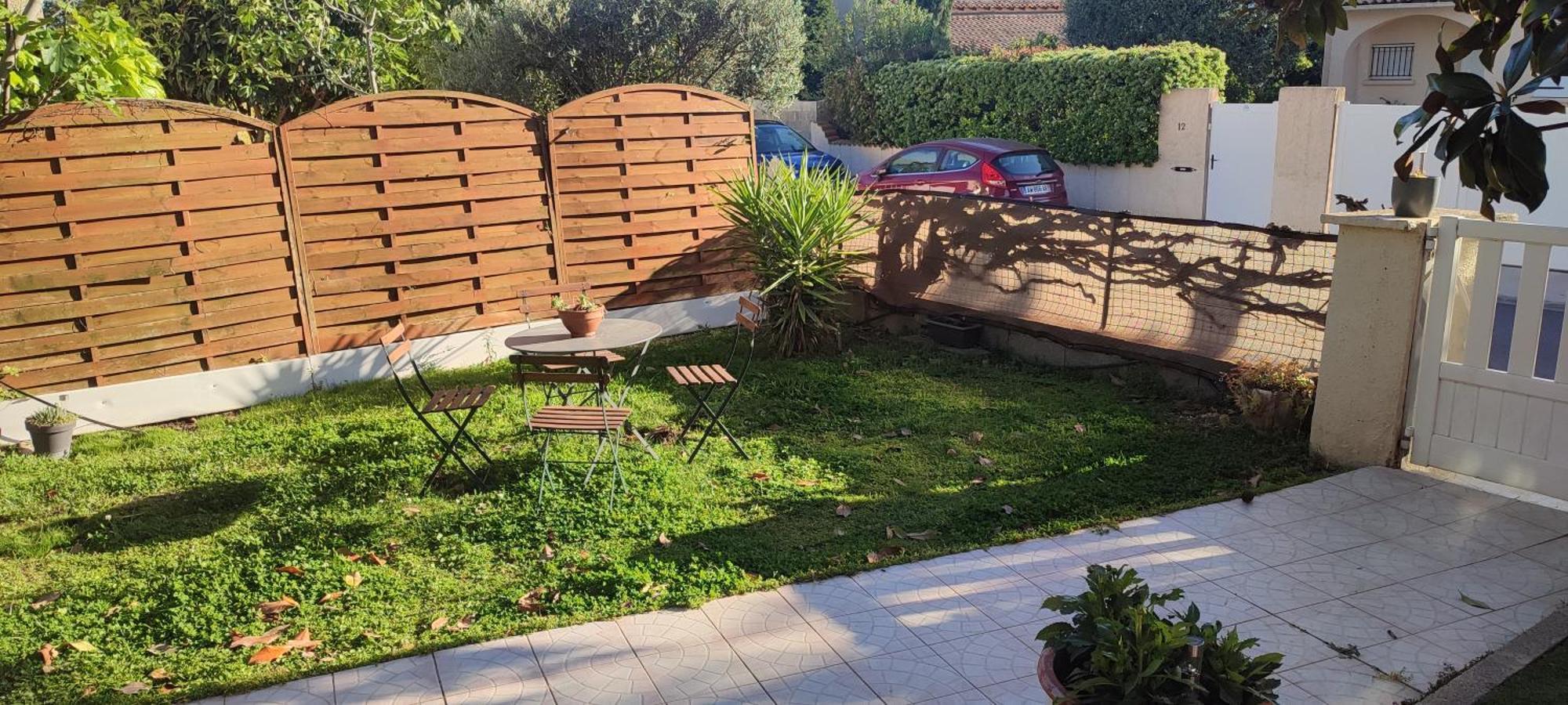Maison T2 Avec Petit Jardin Dans Impasse Calme Baillargues Exterior foto